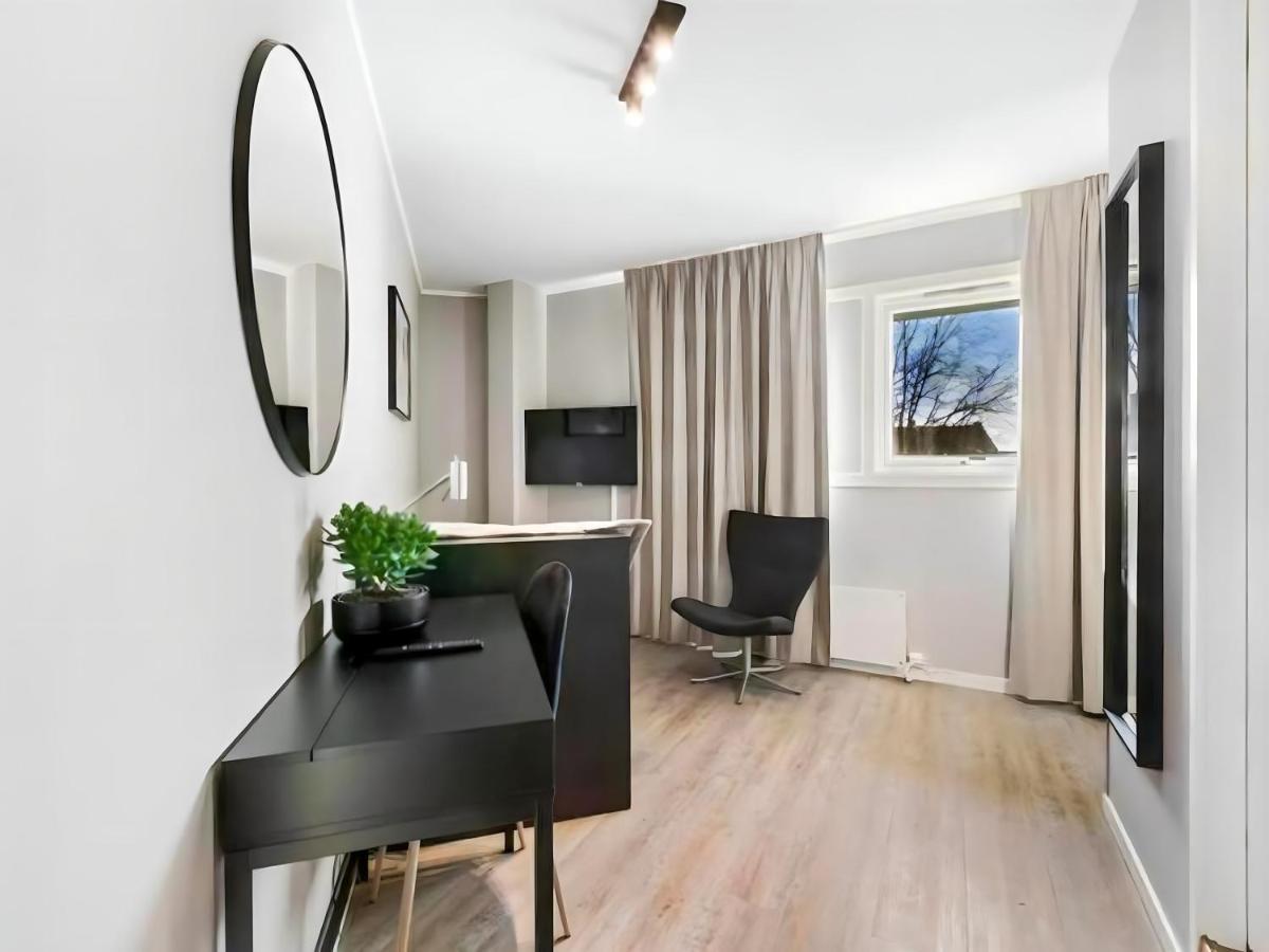 Queen Astrids Aparthotel オスロ エクステリア 写真